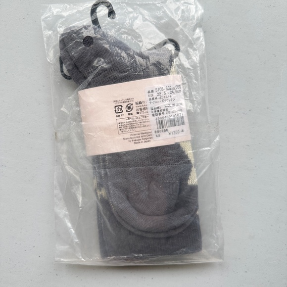 Vivienne Westwood Gray and Cream Argyle Diamond Socks - Picture 4 of 4